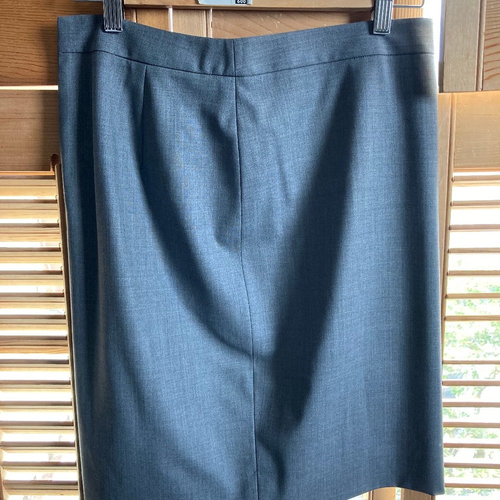 pencil skirt